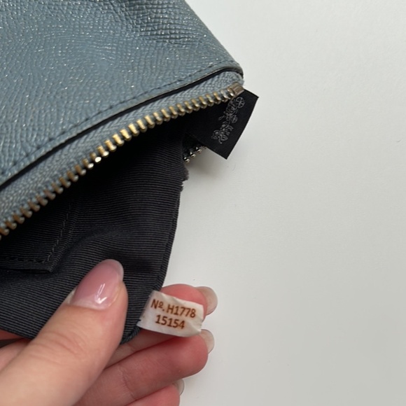 Coach zipper wristlet - Picture 6 of 7